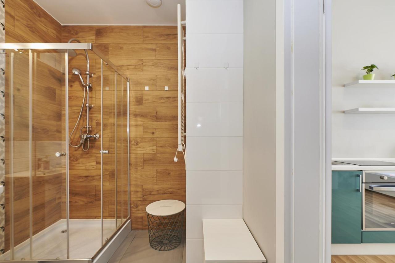 Ferienwohnung Przy Alejach Krakau Exterior foto
